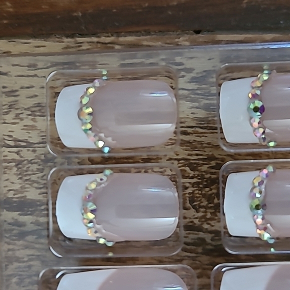 2/$16 Rhinestone French Manicure Press On Nails - Picture 11 of 11